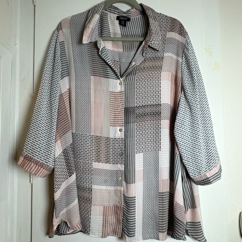 Women's Geometric Patterned Button Front Blouse, 3/4 Sleeves, Size 3XL